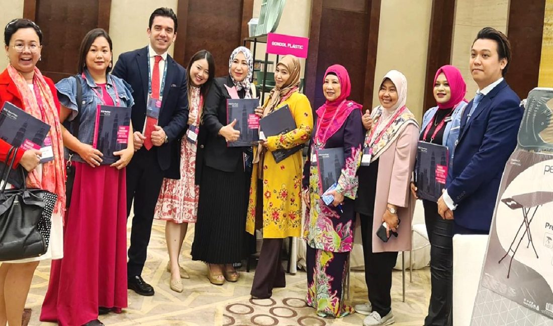 Türk İhracatçıları Malezya’da Yeni Fırsatlar Peşinde Türk ihracatçıları, Malezya'daki yeni fırsatları keşfetmek için harekete geçiyor. Bu