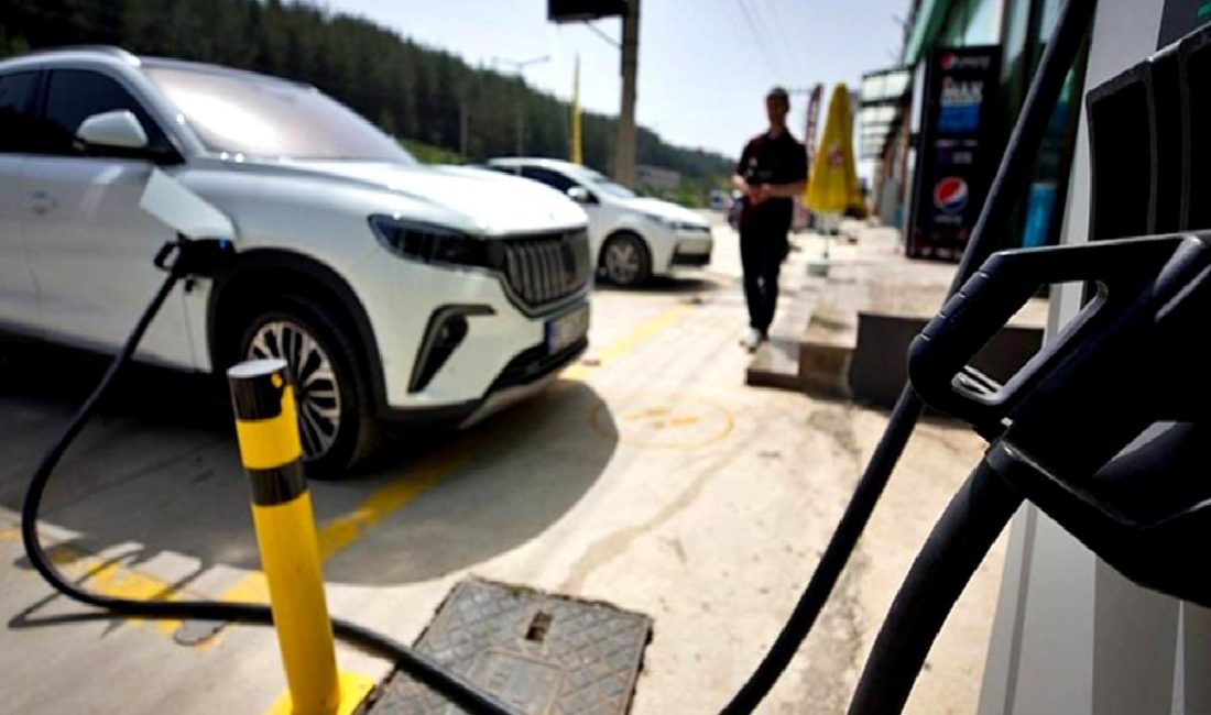 Türkiye'de elektrikli araç pazarı hızla büyüyor. Togg'un başarısı ve artan