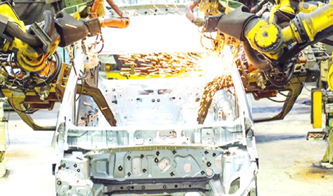 Türkiye’nin Otomotiv İhracatında Avrupa’nın Rolü Türkiye'nin otomotiv ihracatında Avrupa'nın stratejik rolü, ekonomik etkileri ve gelecekteki