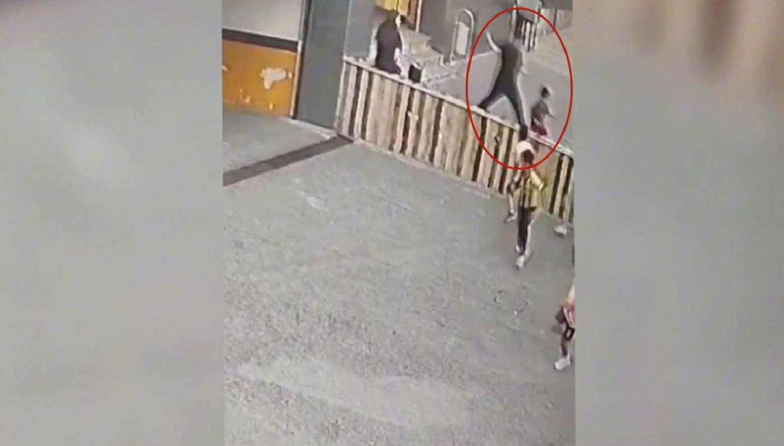 Tuzla'da meydana gelen çocuk saldırısında 19 yaşındaki bir şahıs tutuklandı.