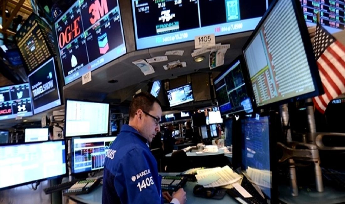 Wall Street'te güne karışık bir açılışla başlanırken, yatırımcılar şirket bilançolarının