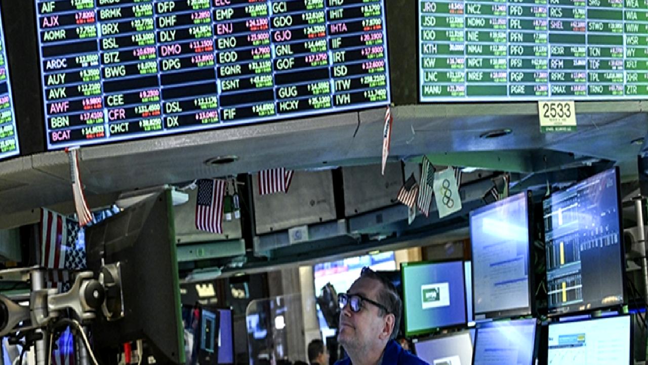 Yardeni Research, S&P 500 için yeni hedeflerini ve piyasa beklentilerini