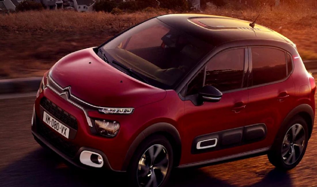 Yeni Citroen C3 ve e-C3, Altın Direksiyon Ödülü’nü Kazandı Yeni Citroen C3 ve e-C3, otomobil dünyasında önemli bir başarıya