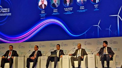 Yenilenebilir Enerji Kongresi'nde, süper izinler ve alternatif finansman yöntemleri ön