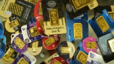 14 Aralık 2024'te altın piyasalarındaki son durumu keşfedin. Fiyat hareketleri,