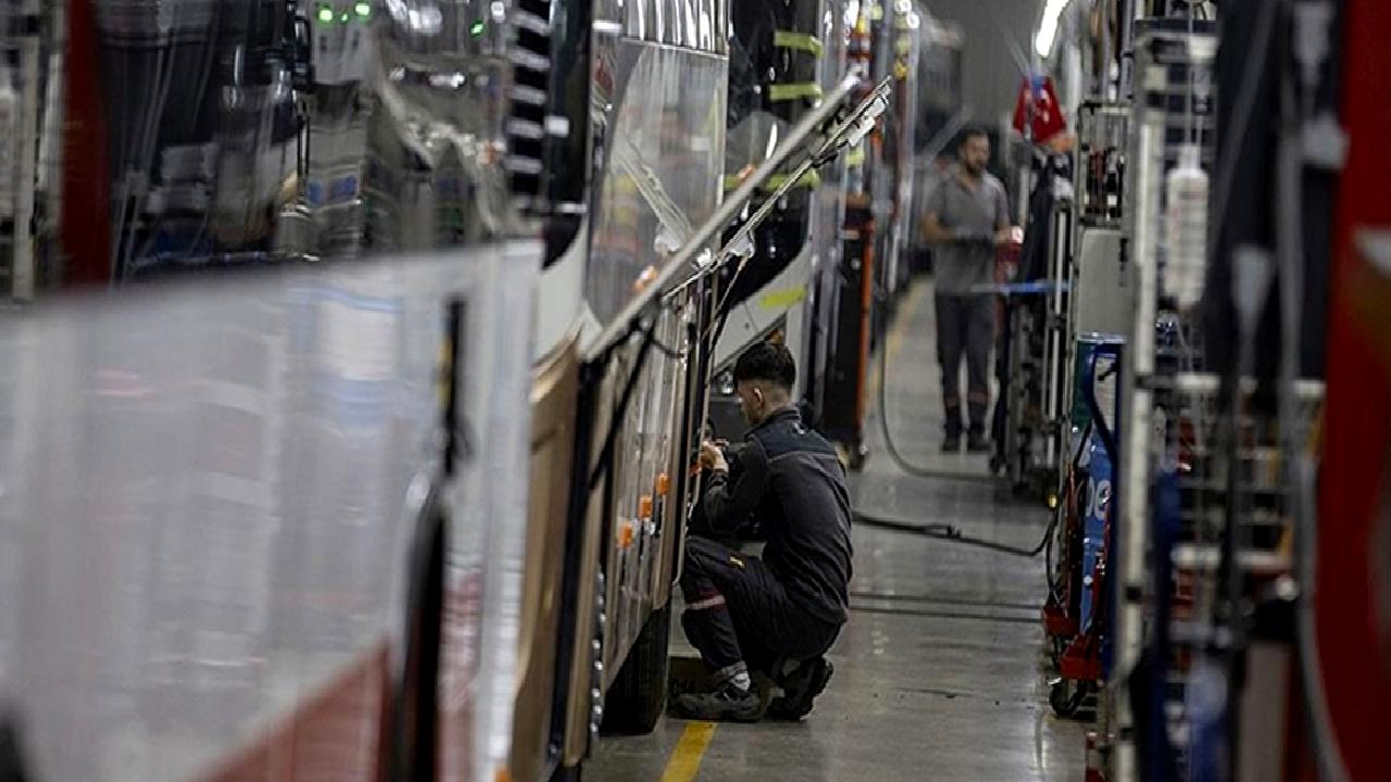 2023 yılında otobüs, minibüs ve midibüs ihracatında gözlemlenen rekor artış,