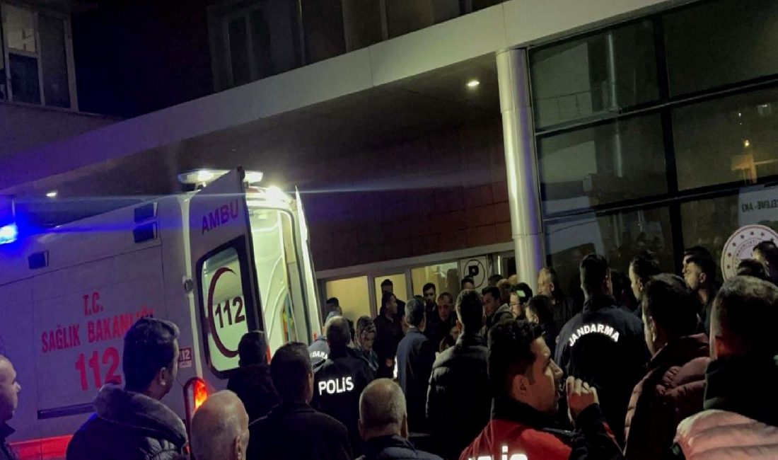 27 Kasım Olayı: Jandarma ile Firari Arasında Çatışma 27 Kasım Olayı'nda jandarma ile firari arasında yaşanan çatışma, olayın