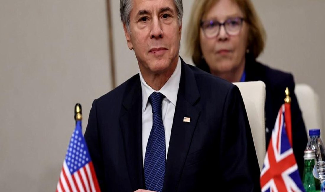 ABD Dışişleri Bakanı Blinken’dan Suriye Geçiş Süreci Açıklamaları ABD Dışişleri Bakanı Antony Blinken, Suriye geçiş süreci hakkında önemli