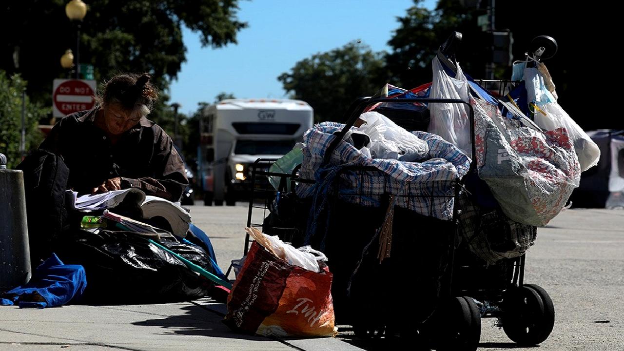 ABD'de evsizlik sorunu, 2024 verileriyle birlikte derinlemesine inceleniyor. Nedenleri, etkileri