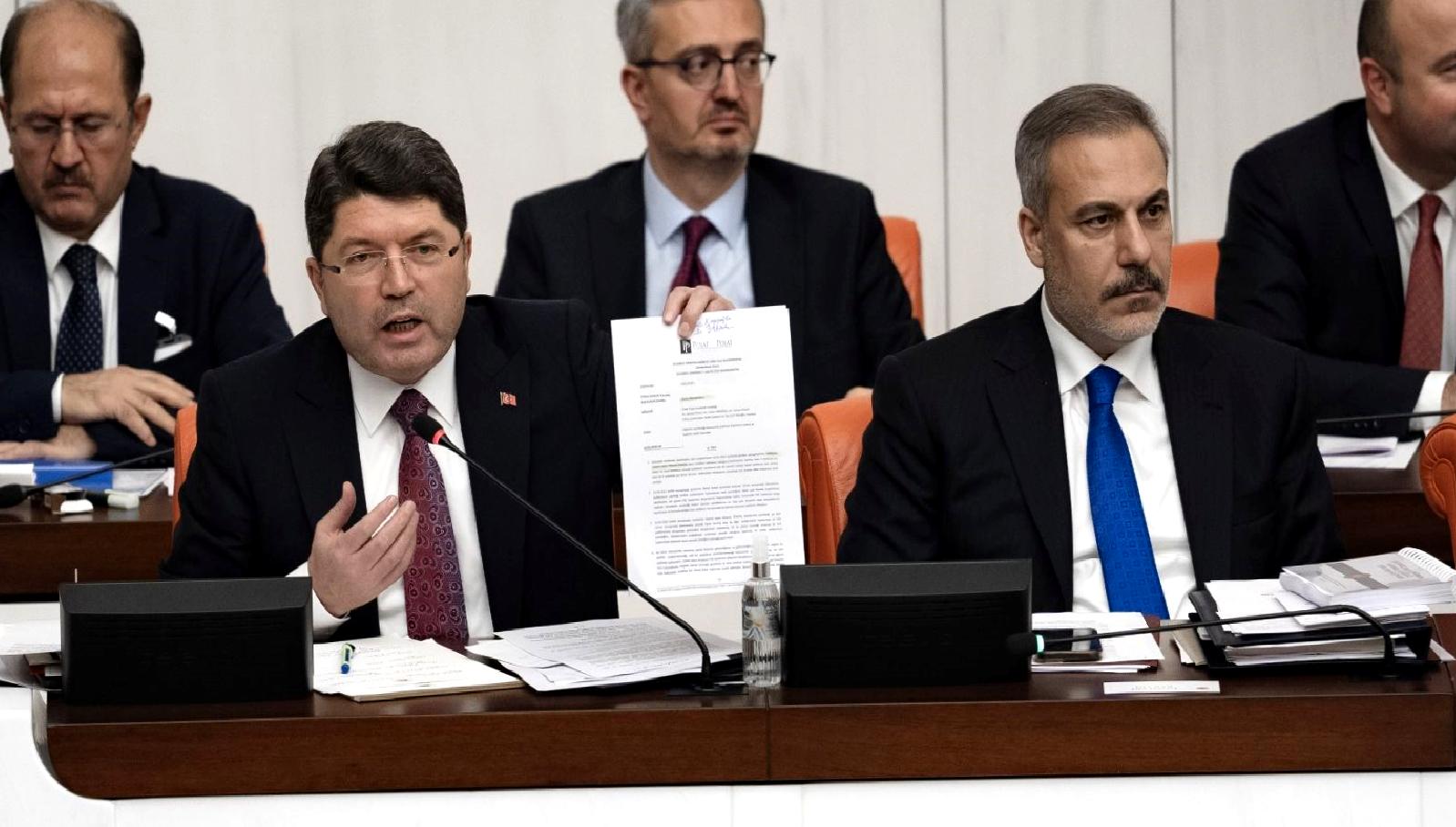 Adalet Bakanı Yılmaz Tunç, bütçe görüşmeleri sırasında kadın tutuklulara yönelik