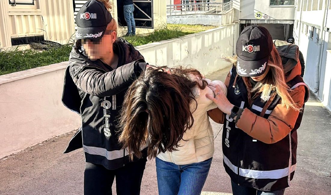 Adana’da Mühimmat Çalınması Olayında 7 Tutuklama Adana'da gerçekleşen mühimmat çalınması olayında 7 kişi tutuklandı. Olayın ayrıntıları