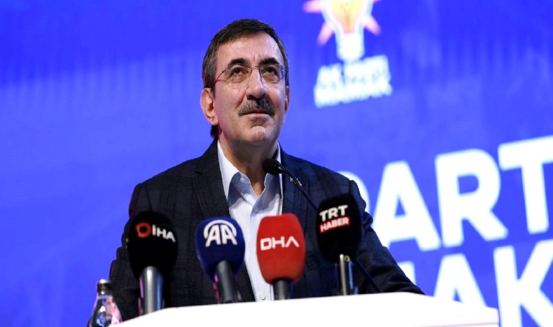 AK Parti Mamak 8. Olağan İlçe Kongresi'nde Yılmaz, parti politikaları