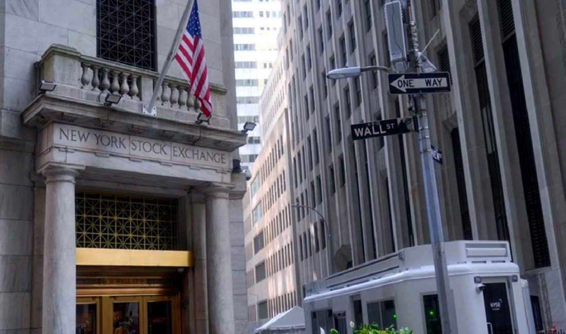 Amerikan borsalarında Noel tatili öncesi dalgalı seyir, yatırımcılar için belirsizlik