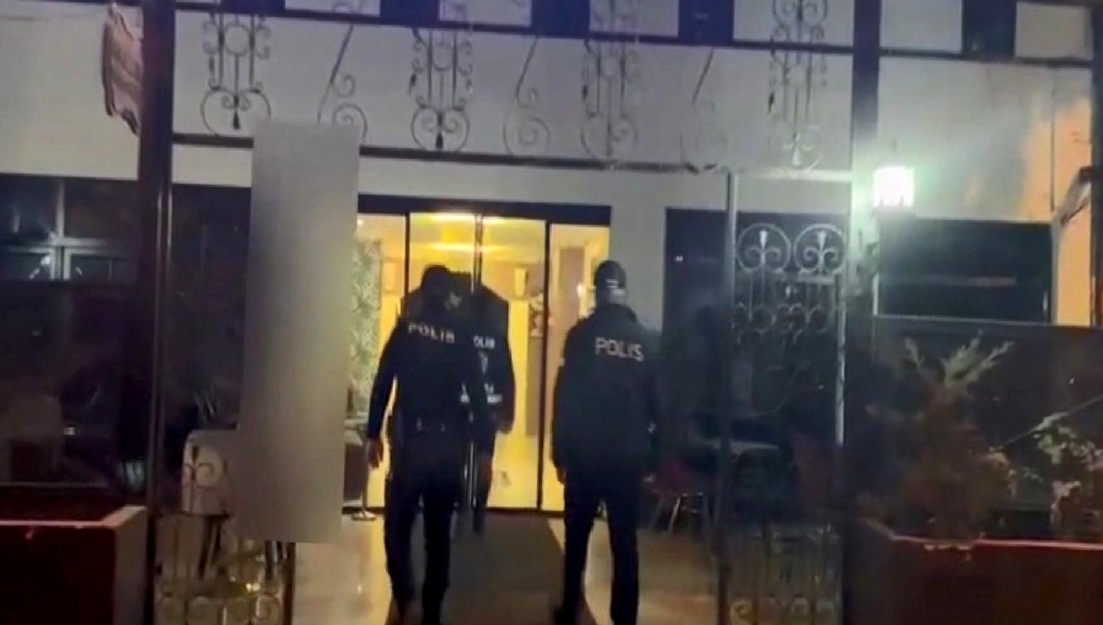 Ankara'da gerçekleştirilen fuhuş operasyonunda 20 kadın kurtarıldı. Bu operasyon, insan