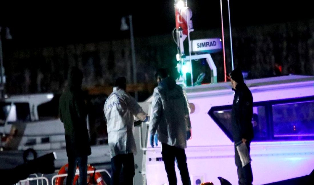 Antalya’da Falezlerden Düşen Sürücünün Cesedi Bulundu Antalya'da meydana gelen trajik olayda, falezlerden düşen bir sürücünün cesedi