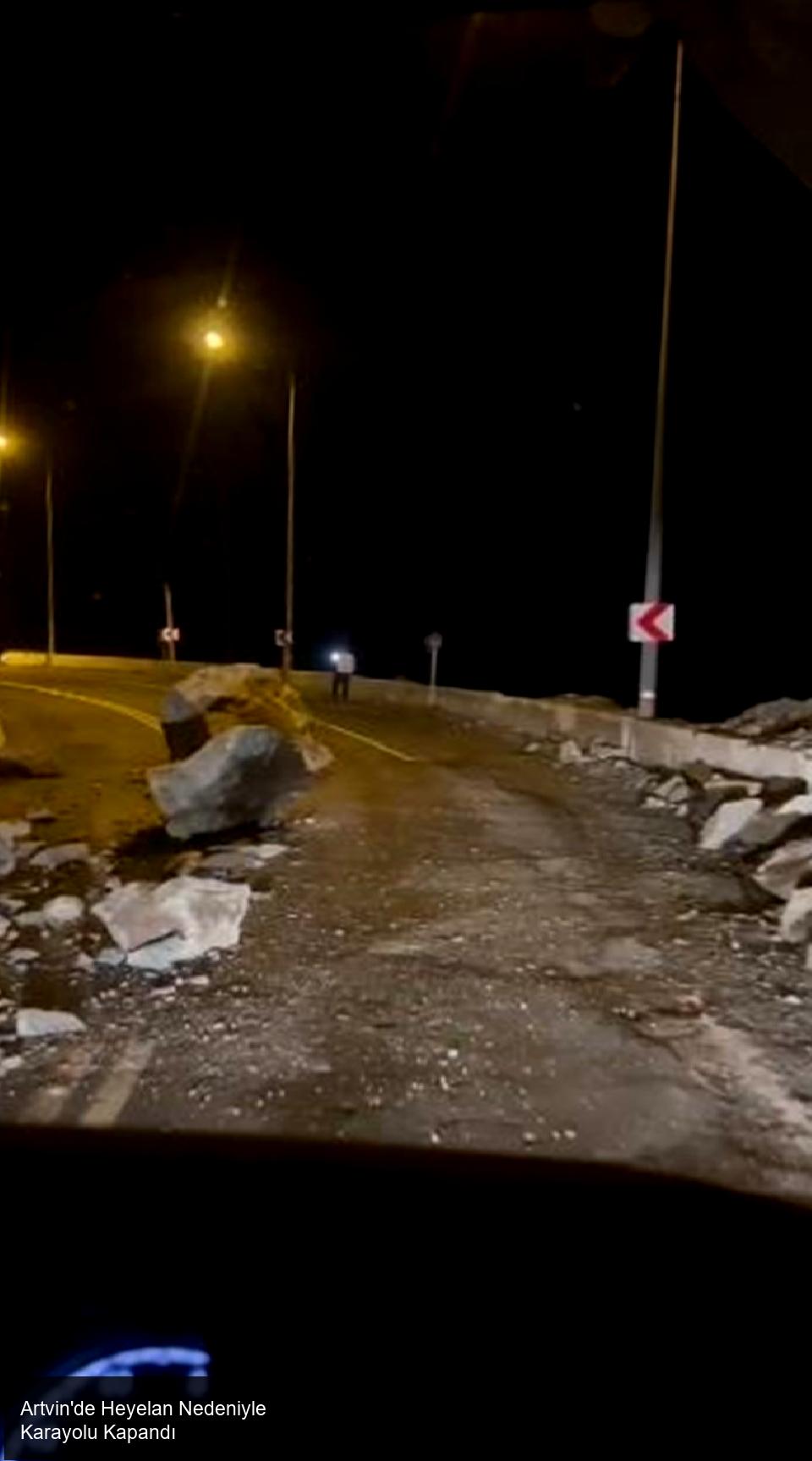 Artvin'de Heyelan Olayı