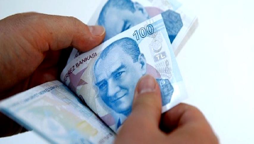 Asgari Ücret Tespit Komisyonu toplantısında işçi talepleri ele alınıyor. İşçilerin