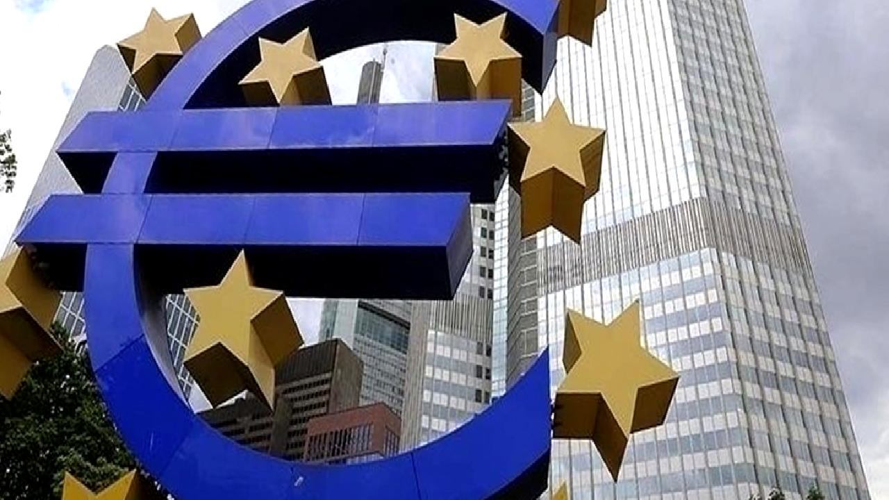 Avrupa Merkez Bankası, enflasyon ve faiz indirimleri konusunda önemli açıklamalarda