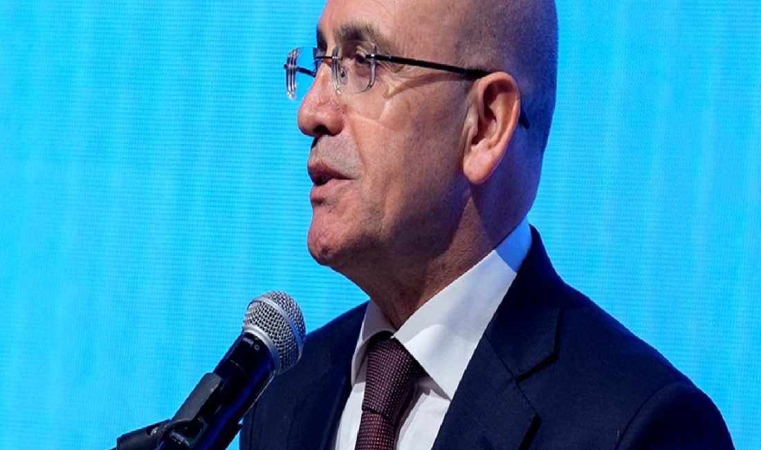 Bakan Şimşek’ten 2024 Vizyonu: Enerji, Enflasyon ve Ekonomik Dönüşüm Bakan Şimşek, 2024 vizyonunu enerji, enflasyon ve ekonomik dönüşüm odaklı