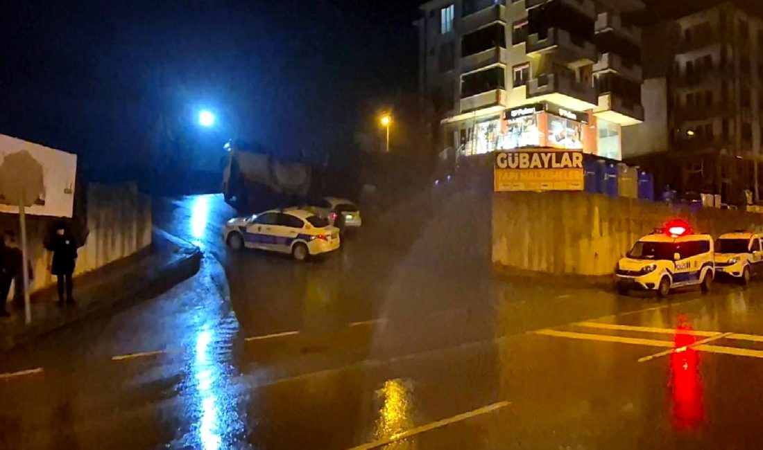 Bartın’da Alkollü Sürücüyle Polis Arasında Kovalamaca Bartın'da alkollü bir sürücünün polisten kaçış hikayesini keşfedin. Kovalamaca anları,