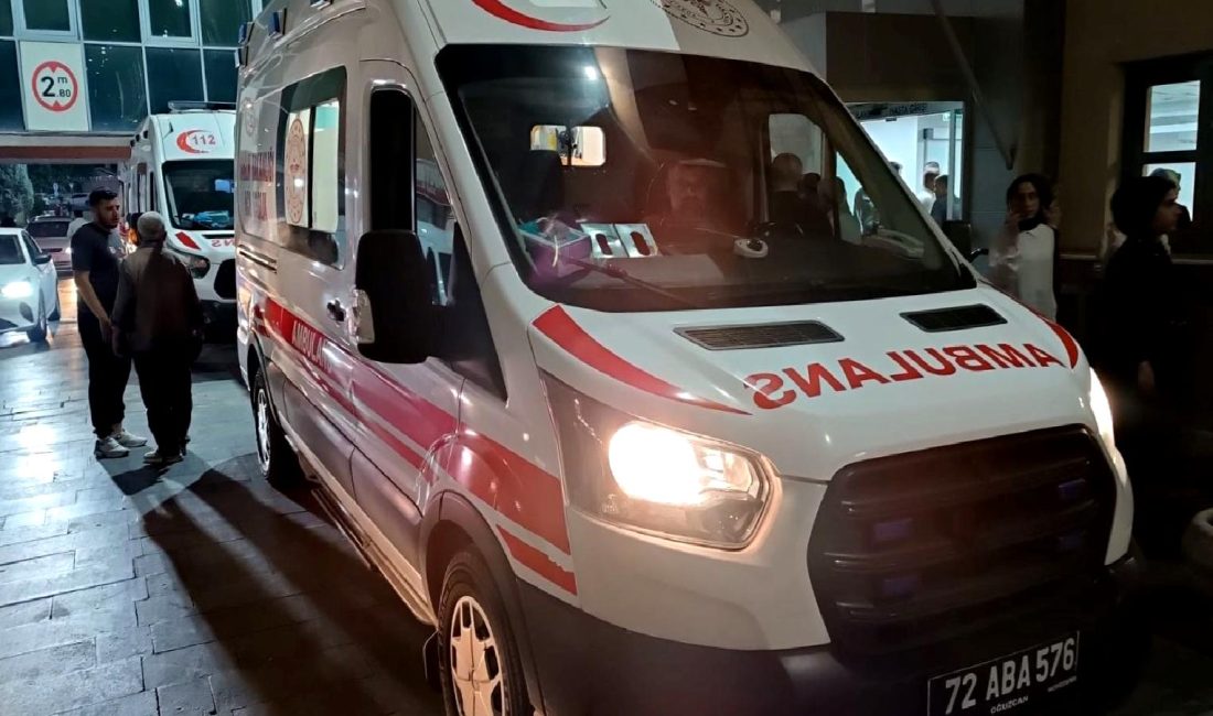 Bayındırlık Mahallesi’nde Aileler Arası Kavga: 1 Ölü Bayındırlık Mahallesi'nde meydana gelen aileler arası kavga, bir kişinin hayatını