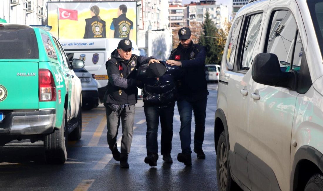 Bayraklı’da Hırsızlık Olayı: Komşu İki Şüpheli Yakalandı Bayraklı'da meydana gelen hırsızlık olayında, güvenlik güçleri tarafından iki komşu
