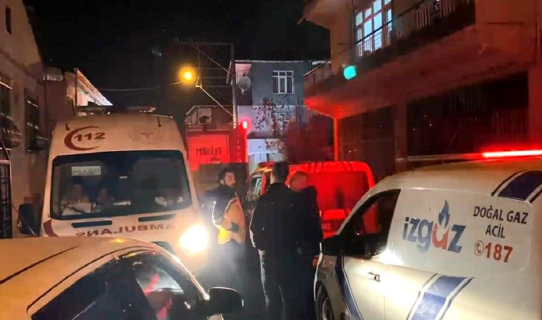 Bekirdere Mahallesi’nde Kiracı ile Ev Sahibi Arasında Yangın Olayı Bekirdere Mahallesi'nde kiracı ile ev sahibi arasında çıkan yangın olayı,