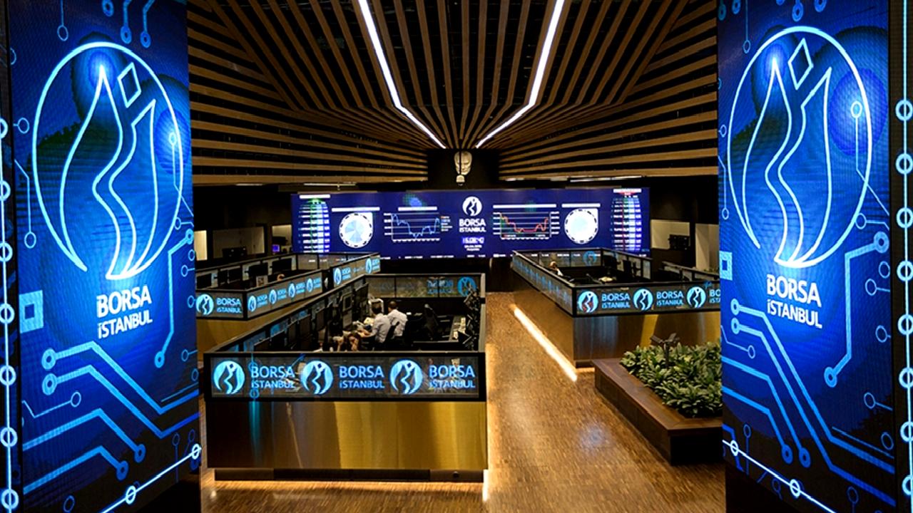 Borsa İstanbul'da BIST 100 endeksi son günlerde düşüşte. Piyasalardaki dalgalanmalar,
