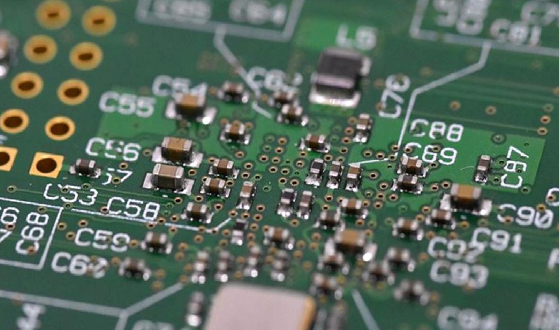 Broadcom'un piyasa değeri, teknoloji dünyasında önemli bir dönüm noktasını temsil