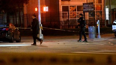 Bronx'ta meydana gelen iki ayrı silahlı saldırıda bir kişi hayatını