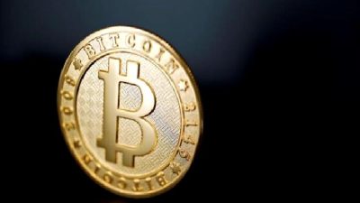 Cathie Wood'un Bitcoin ve birleşme konusundaki öngörüleri, yatırımcılar için büyük