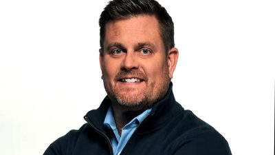 CEO Thompson, silahlı bir saldırıda hayatını kaybetti. Bu trajik olay,