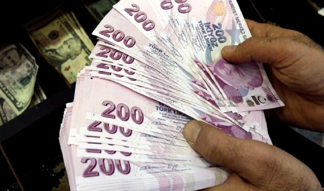 CHP Ekonomi Takımı Türkiye’yi Geziyor: Asgari Ücret ve Ekonomik Durum Değerlendirmesi CHP Ekonomi Takımı, Türkiye'nin dört bir yanında asgari ücret ve