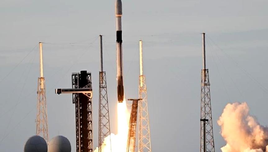 Çin’den Kutup Yörüngesi-03 Uydu Grubu Fırlatışı Çin, Kutup Yörüngesi-03 uydu grubunu başarıyla fırlatarak uzay araştırmalarında önemli