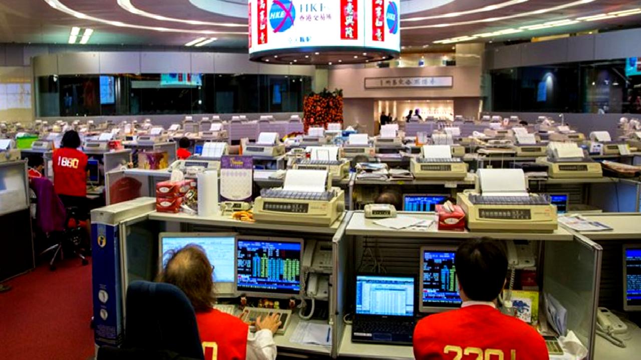 Çinli yatırımcıların Hong Kong borsasındaki etkisini ve gelecekteki olasılıklarını keşfedin.