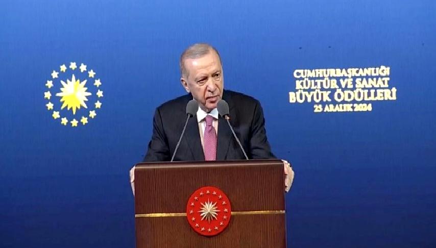 Cumhurbaşkanı Erdoğan, Kültür ve Sanat Büyük Ödülleri Töreni'nde önemli açıklamalarda