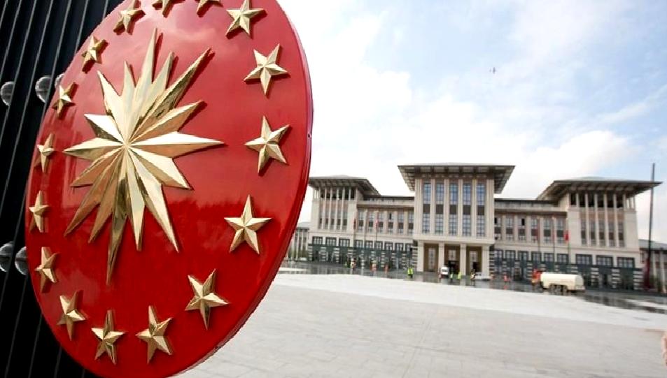 Cumhurbaşkanlığı idari yapısındaki önemli değişiklikler, hükümetin işleyişini ve karar alma