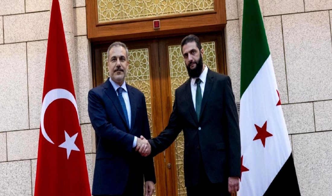 Dışişleri Bakanı Hakan Fidan’ın Suriye’deki Diplomatik Görüşmesi Dışişleri Bakanı Hakan Fidan, Suriye'deki diplomatik görüşmelerde Türkiye'nin dış politikasını