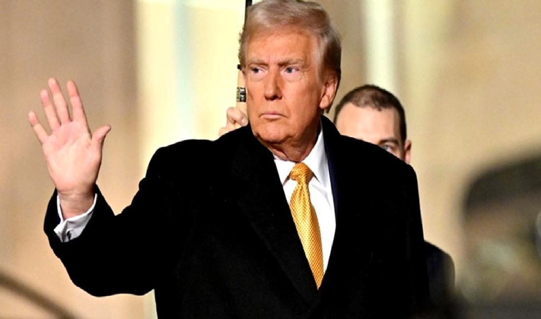 Donald Trump’ın H1-B Vizesi Üzerine Açıklamaları ve Tartışmalar Donald Trump'ın H1-B vizesine ilişkin yaptığı açıklamalar ve bu konudaki