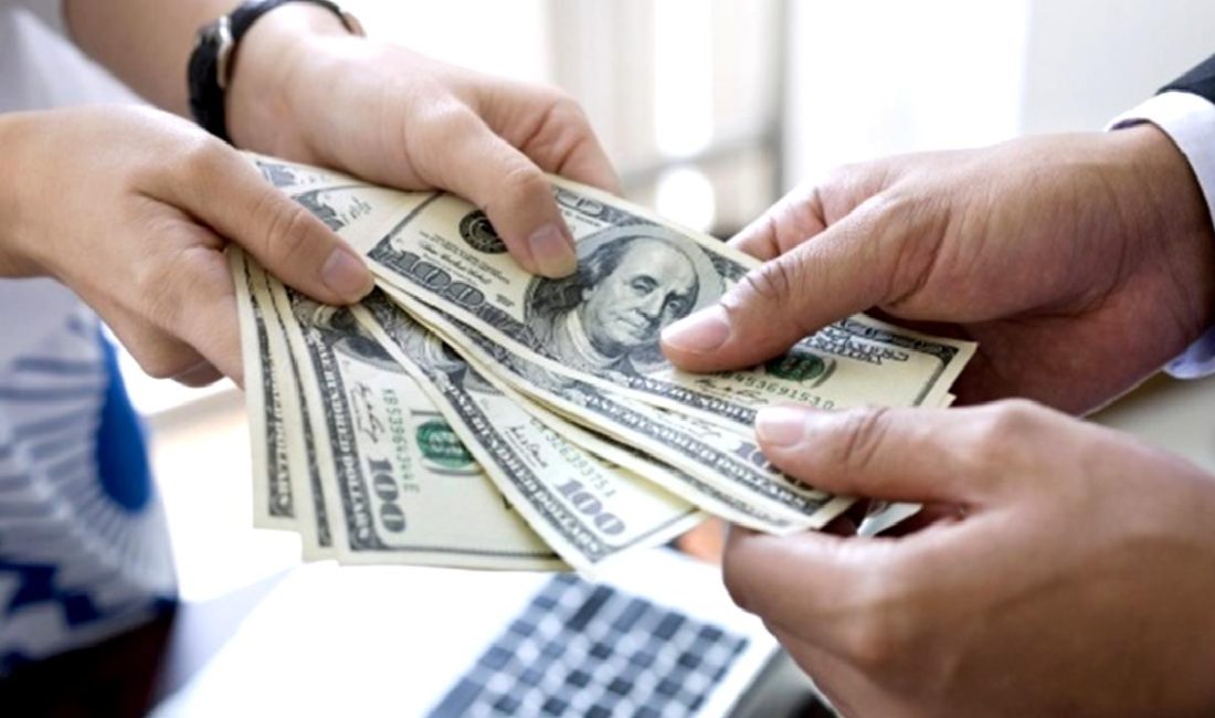 Döviz kurları ve altın fiyatlarındaki güncel durumu keşfedin. Piyasalardaki dalgalanmalar,