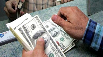 Döviz kurları ve altın fiyatlarındaki güncel durumu keşfedin. Piyasalardaki dalgalanmalar,