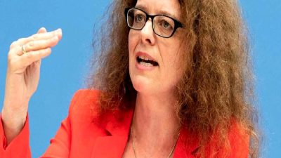 ECB'nin faiz indirimlerinin enflasyon üzerindeki etkilerini derinlemesine analiz ediyoruz. Ekonomik
