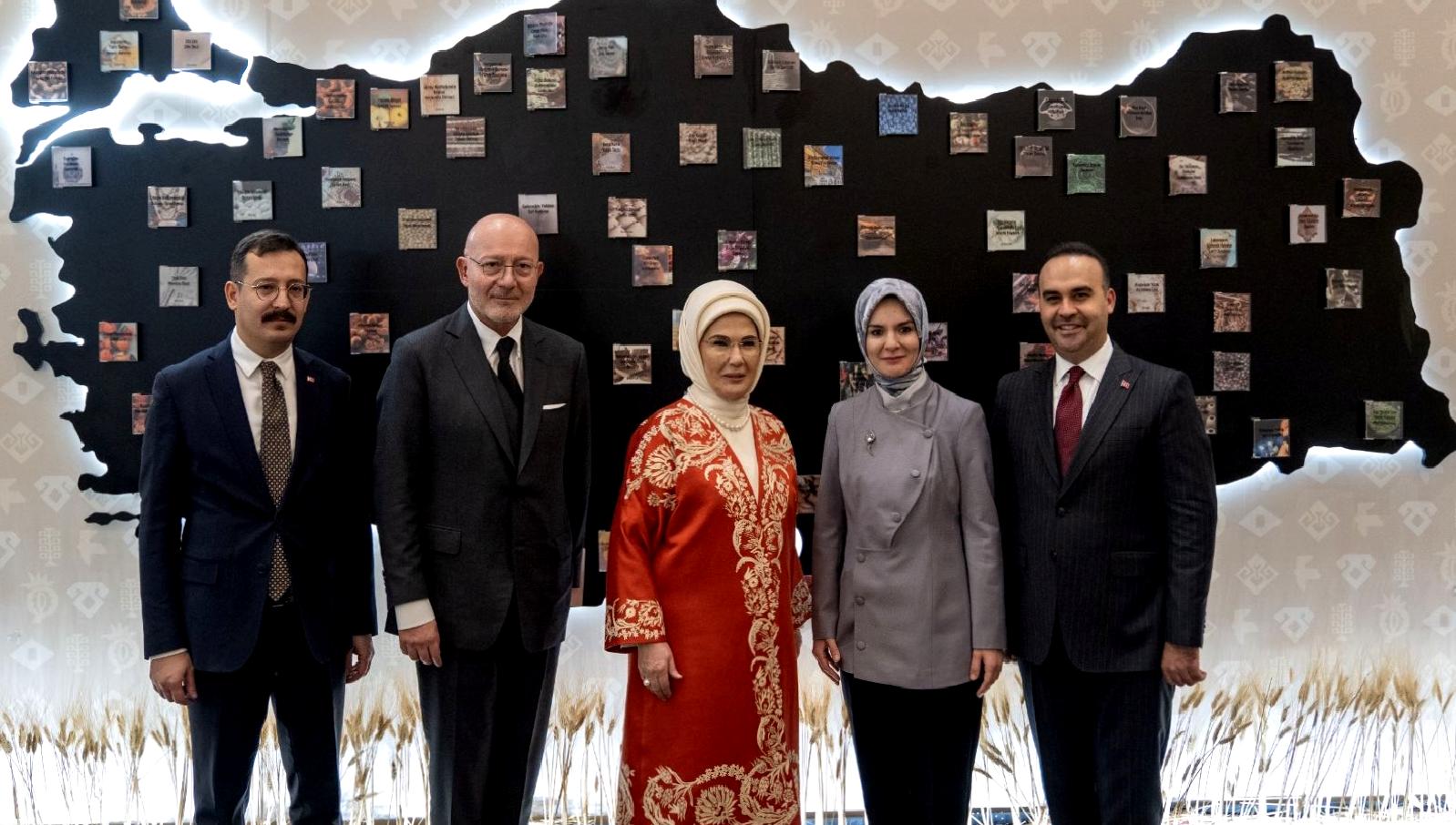 Emine Erdoğan, 'Anadoludakiler' projesinin tanıtımında önemli açıklamalarda bulundu. Anadolu'nun zengin