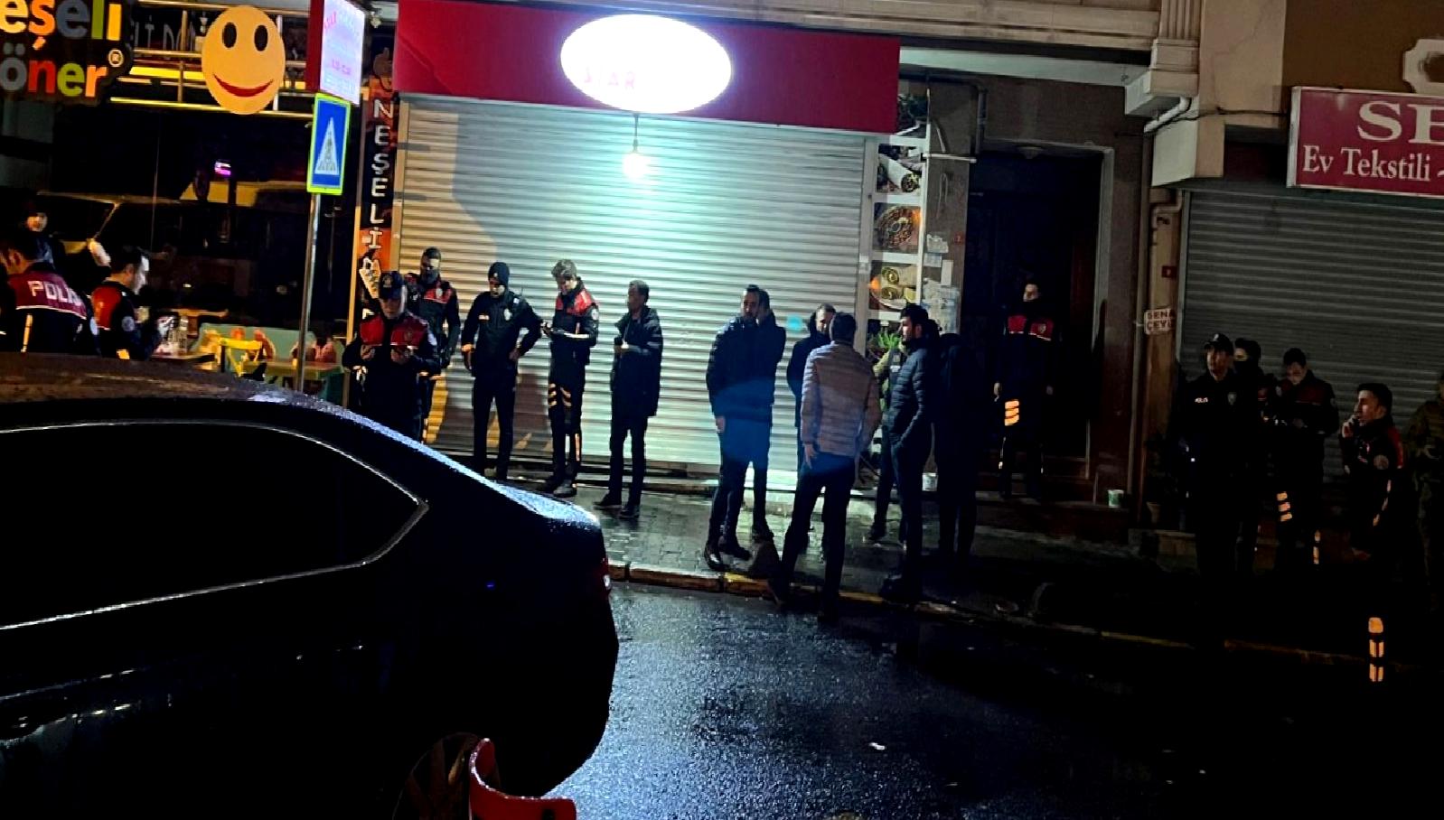 Esenyurt'ta 15 yaşındaki bir kıza yönelik taciz iddiaları gündeme geldi.