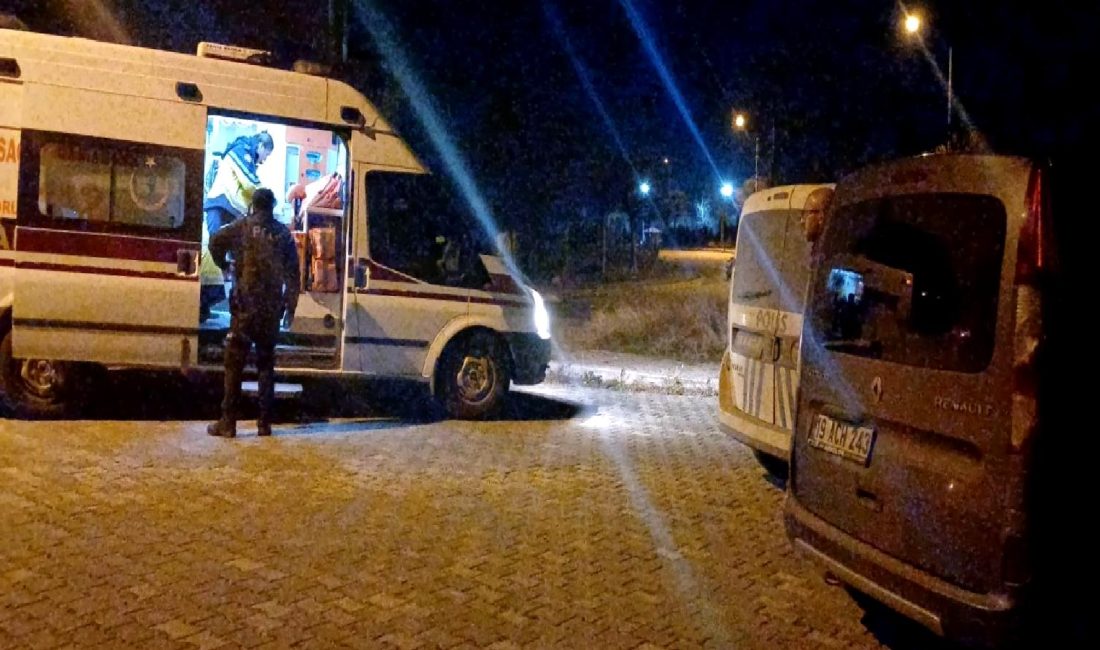 Eski nişanlısının arkadaşı tarafından bıçaklı saldırıya uğrayan Z.D., hastaneye kaldırıldı.