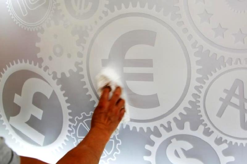 Euro Bölgesi 2025 ekonomik büyüme beklentilerini keşfedin. Küresel trendler, mali