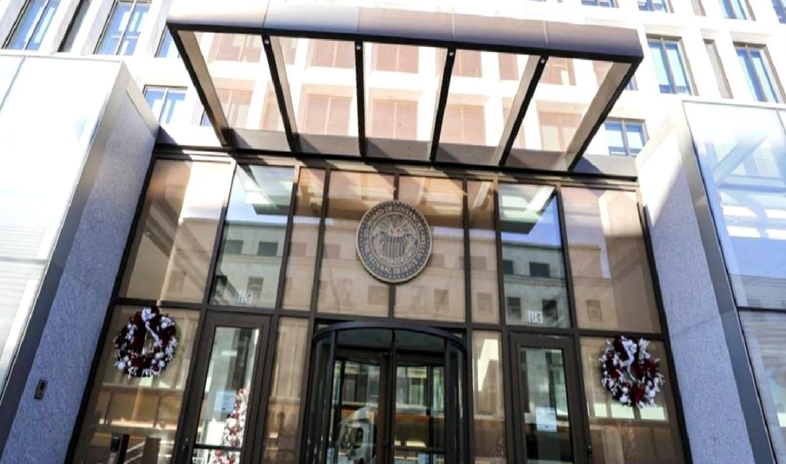 2024 yılı için Fed'in faiz indirim döngüsüne dair öngörüleri analiz