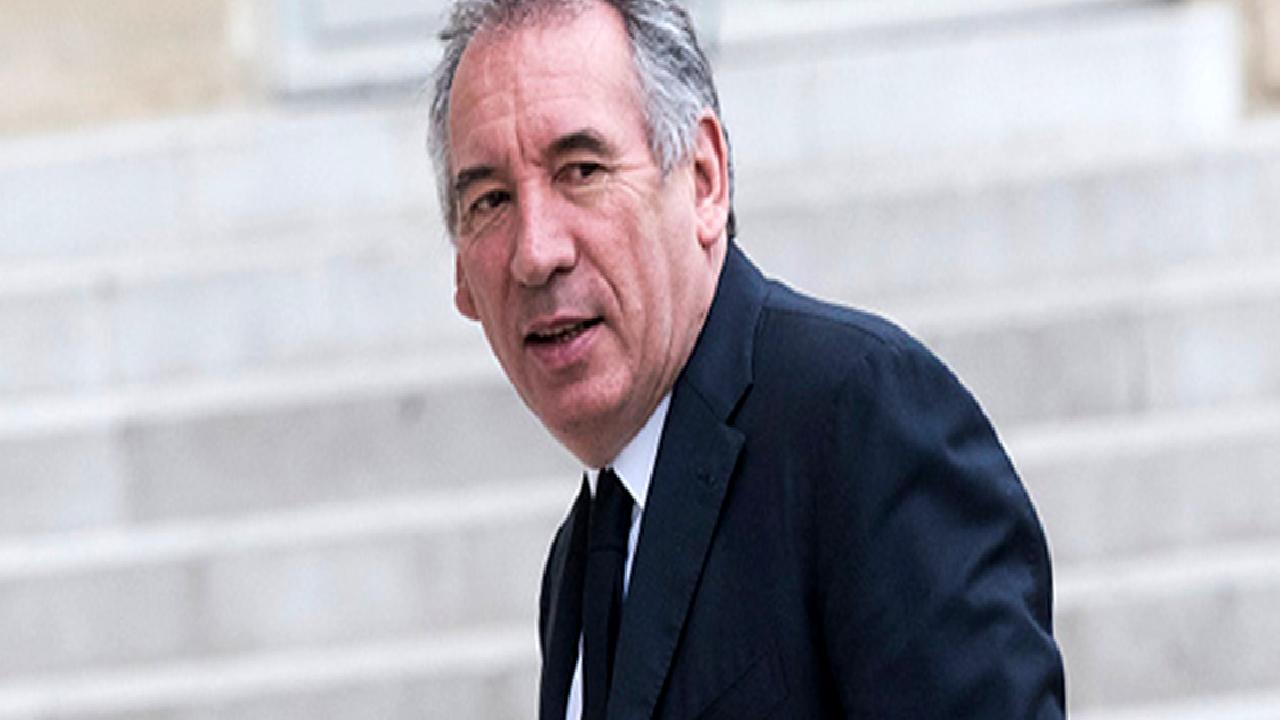 Fransa, yeni başbakanı François Bayrou'yu atadı. Bayrou'nun politikaları ve liderlik