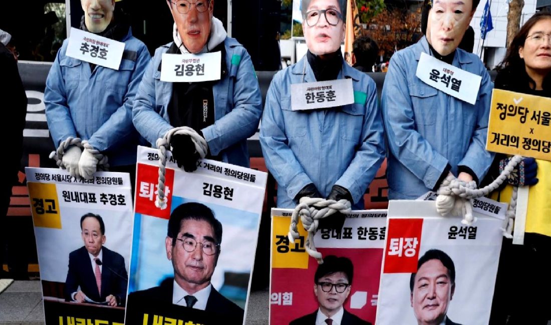 Güney Kore’de Sıkıyönetim ve Gözaltılar: Siyasi Gerginlikler ve Tutuklamalar Güney Kore'de artan siyasi gerginlikler, sıkıyönetim ilanı ve gözaltılarla birlikte