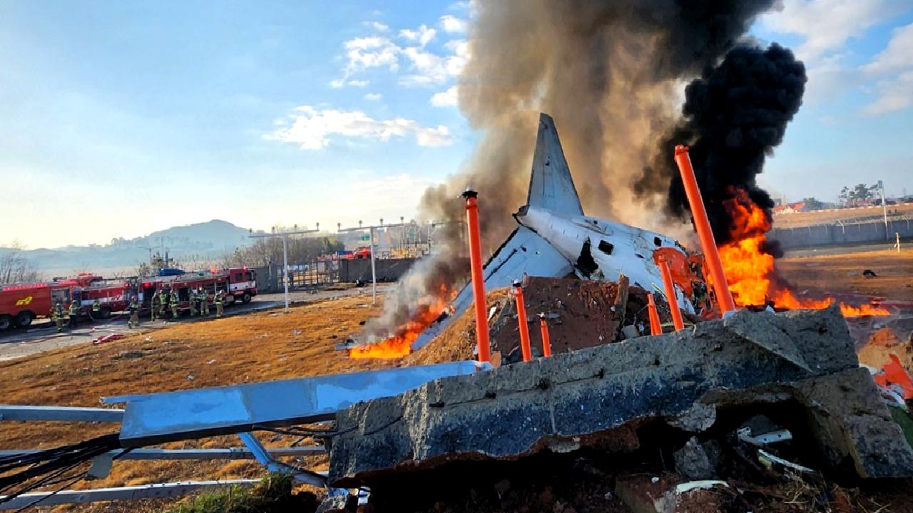 Güney Kore'de meydana gelen trajik uçak kazasında 85 kişi hayatını